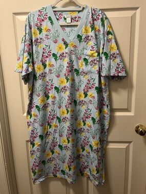 Nordstrom  Blue Floral V-Neck Nightshirt Yellow & Pink Flowers O/S Cottagecore